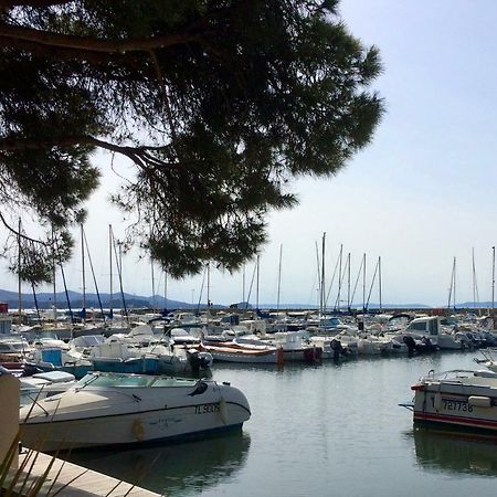 Villa De Vacances Au Calme Proche De La Mer La Londe-les-Maures ภายนอก รูปภาพ
